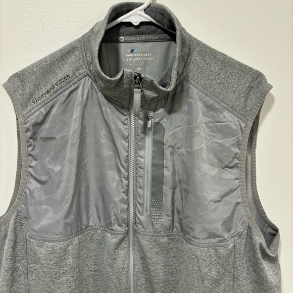 Vineyard Vines Men’s Fairhaven Vest Golf Gray Camo OTG Performance Zip Up Sport - Picture 6 of 11